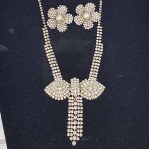 vintage Rhinestone Bow necklace &  Flower earrings